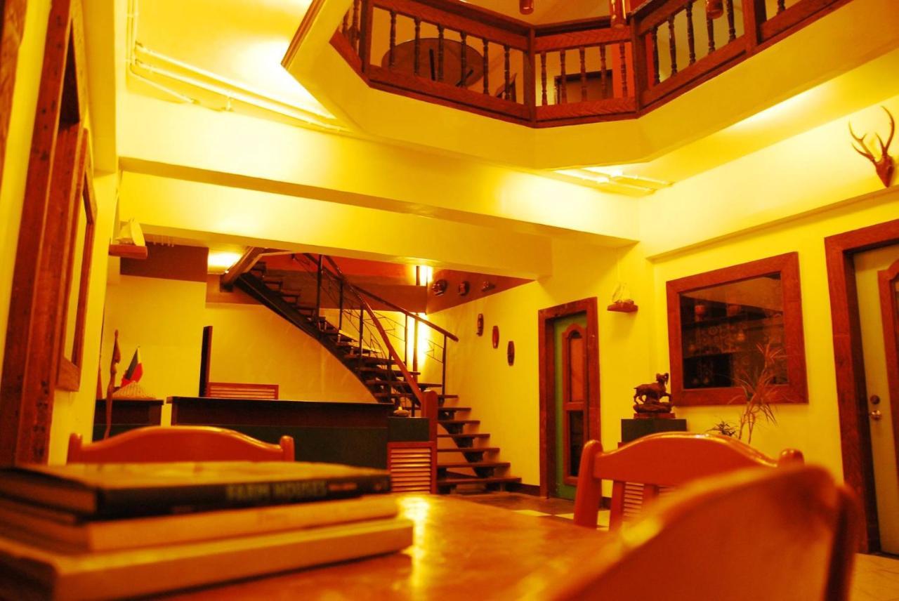 Centro Mactan Suites Lapu-Lapu City Exterior foto